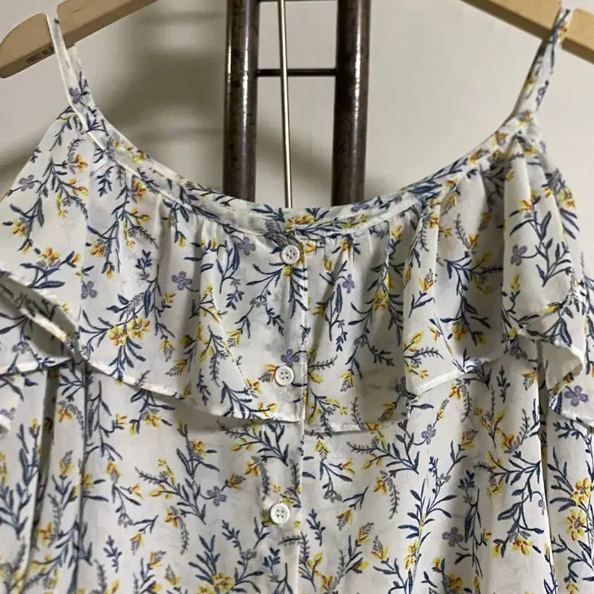 [BUNJANG] Chiffon Off-Shoulder Blouse / 쉬폰 오프숄더 블라우스 66