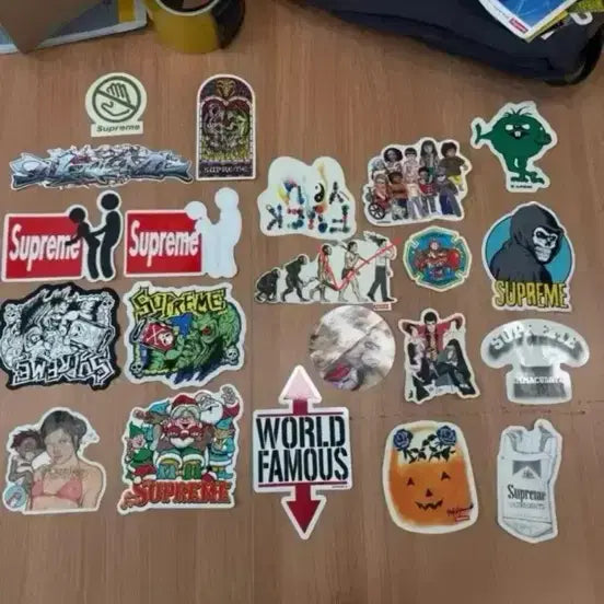 [SOLD OUT] 슈프림 스티커 세트