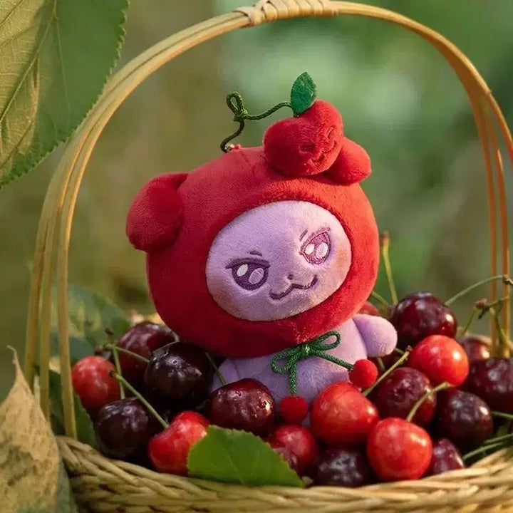 [BUNJANG] ATEEZ MYTIZ Saniyo Berry Fruit Doll Mascot Keyring Choi San / 에이티즈 마이티즈 사니요 베리 과일 인형 마스코트 키링 최산 ateez