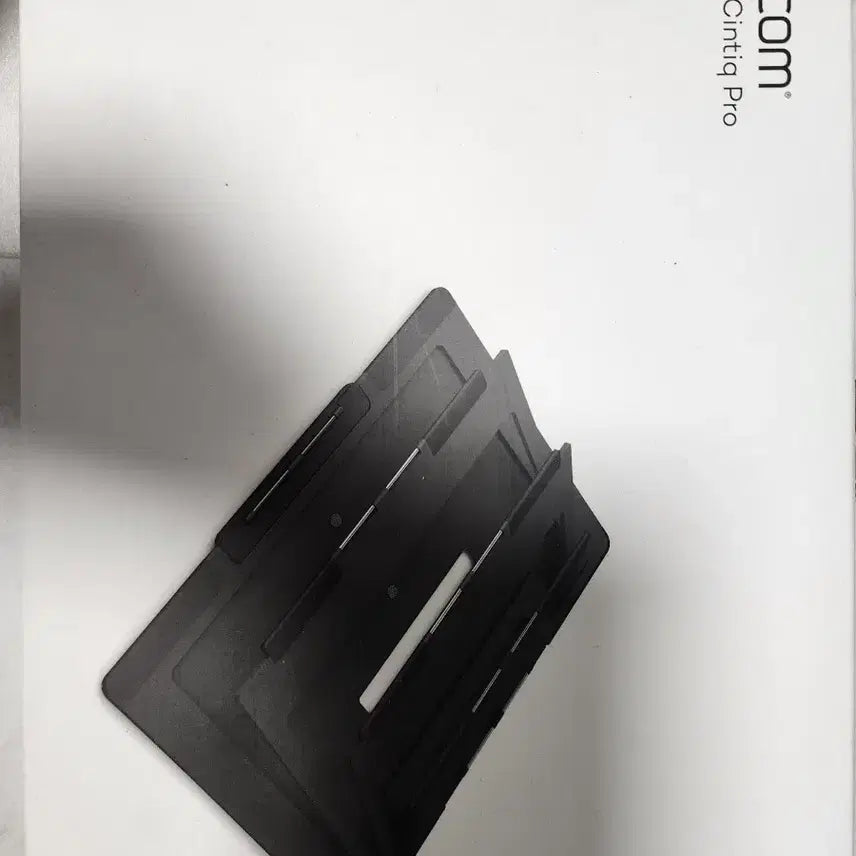 [BUNJANG] Wacom DTH1620 Cintiq Pro 16 Pen Display / 와콤 dth1620 신티크프로16 액정 타블렛 판매