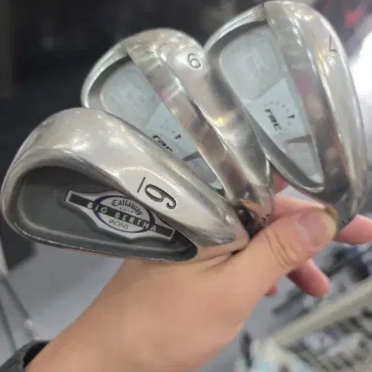 [BUNJANG] Graphite Practice Single Irons (6, 7, 9) / 그라파이트 연습용 679 번 단품아이언