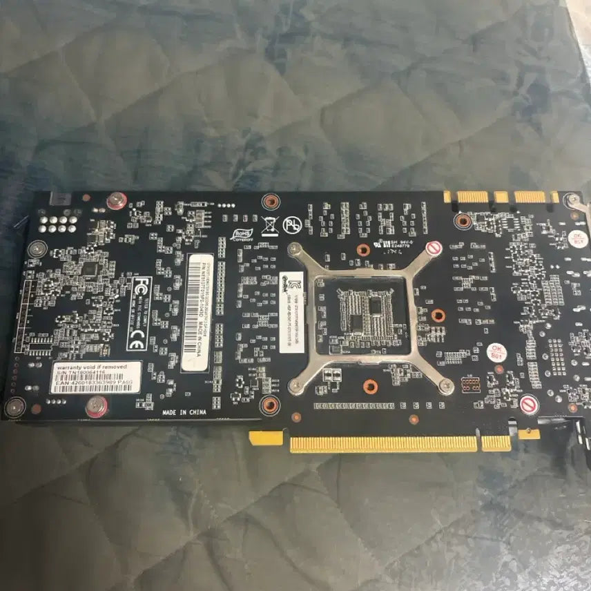 [SOLD OUT] 이엠텍 1070ti