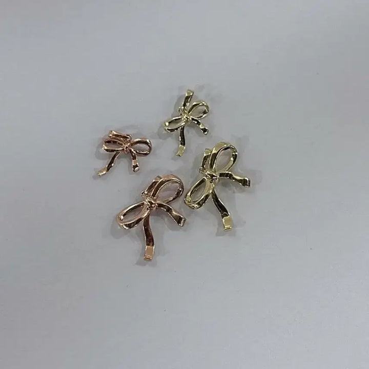 [BUNJANG] 14K Gold Ribbon Medal Necklace (Large) / 리본 메달 대자 14K