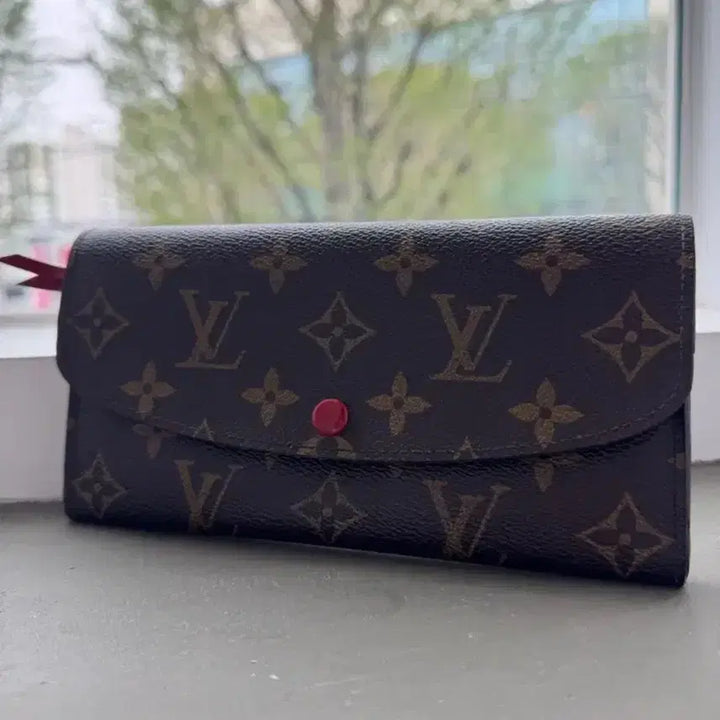 [BUNJANG] Louis Vuitton Emily Wallet Monogram Long Wallet / 루이비통 에밀리 월릿 장지람