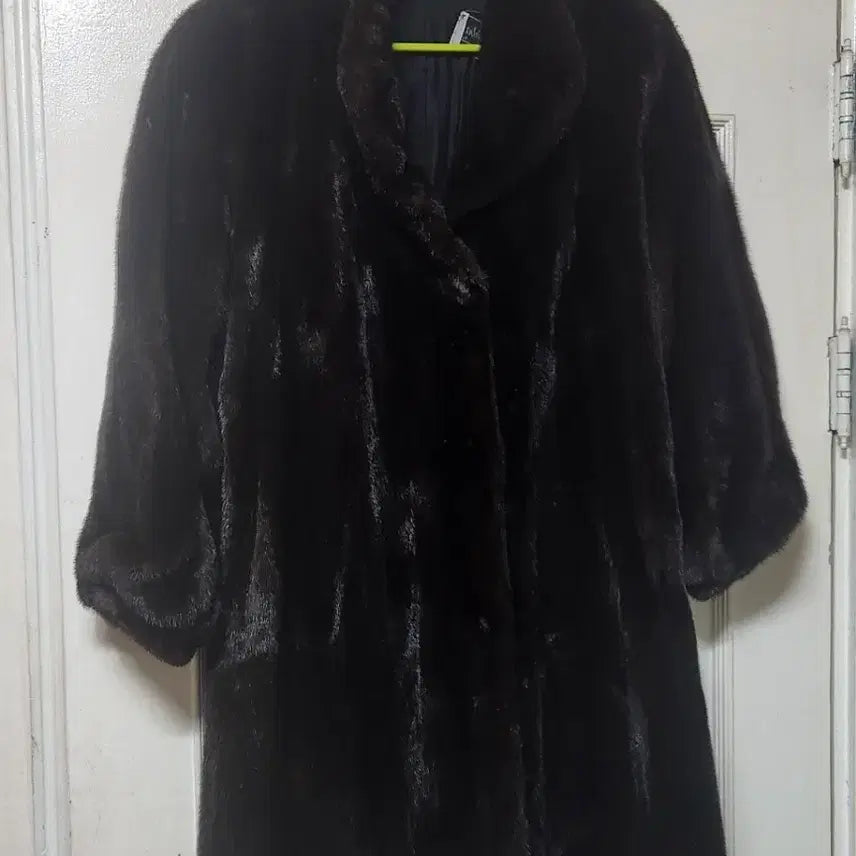 [SOLD OUT] 밍크코트