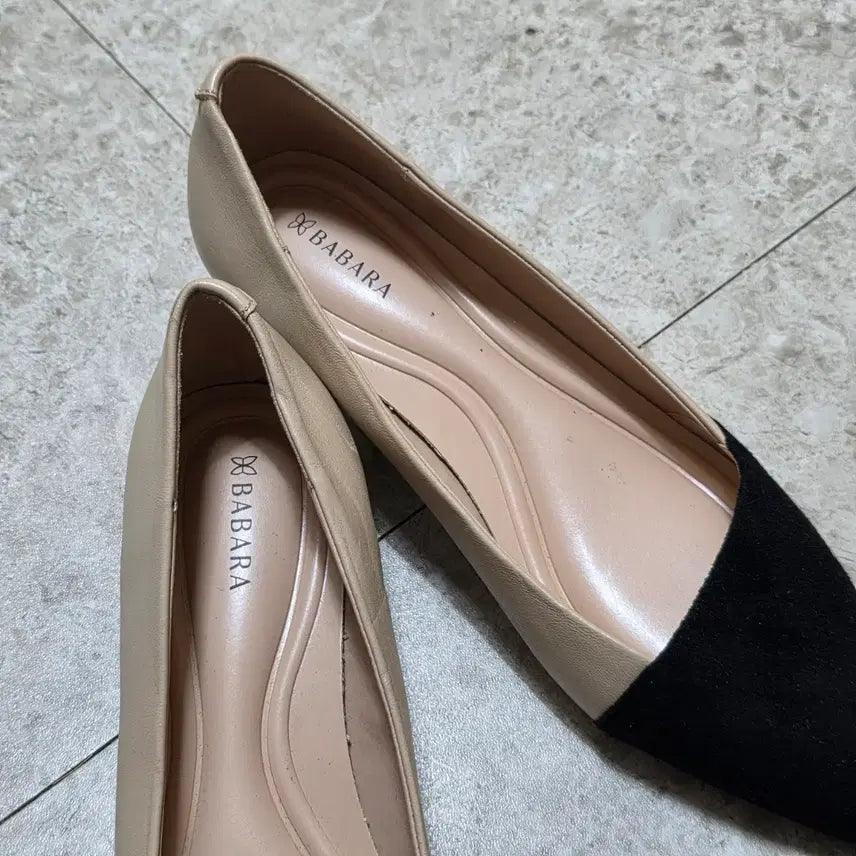 [BUNJANG] Barbara Two-Tone Suede Flat Shoes / 바바라 투톤 스웨이드 플랫 슈즈