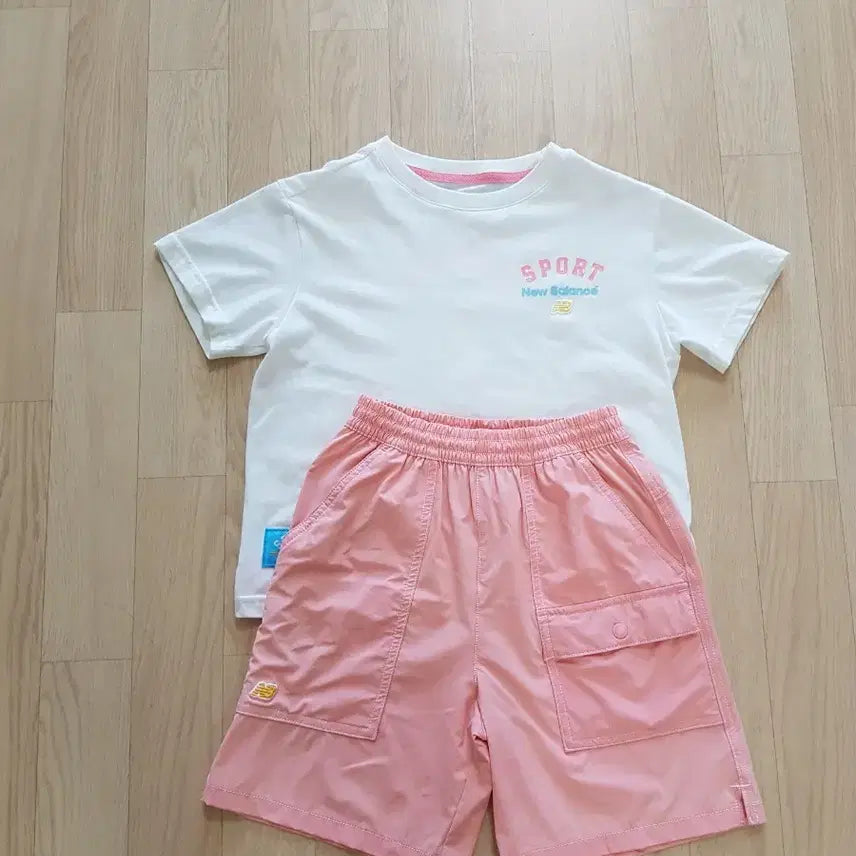 [BUNJANG] New Balance Kids Tracksuit Set - Size 130 / 뉴발란스키즈 상하세트 130