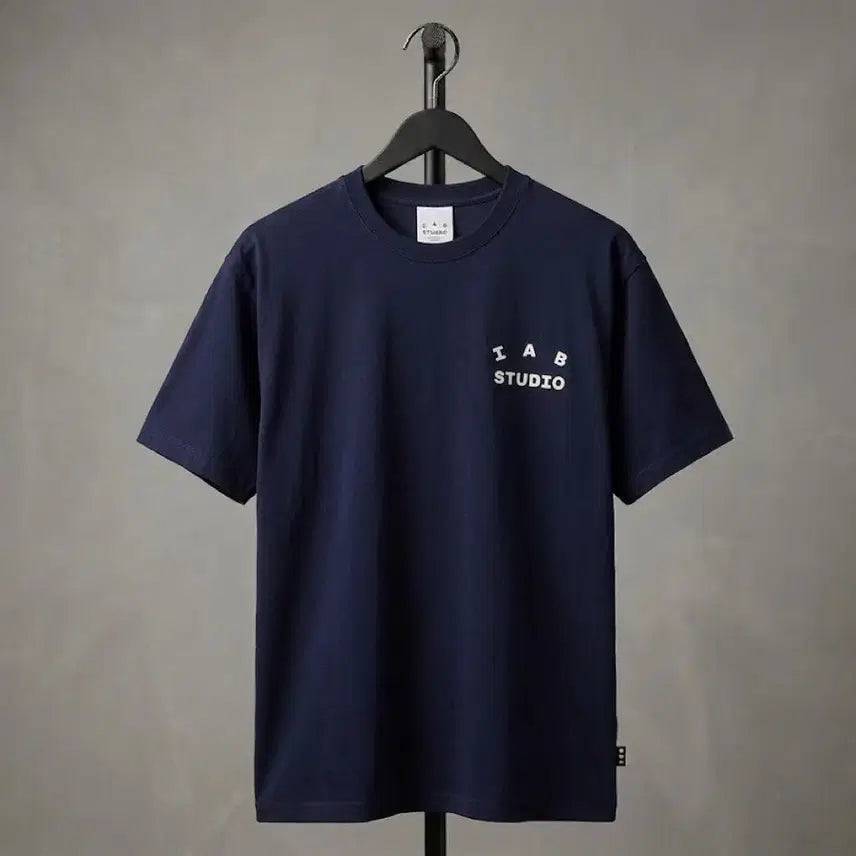 [SOLD OUT] (새상품)아이앱스튜디오 기본 반팔 티셔츠