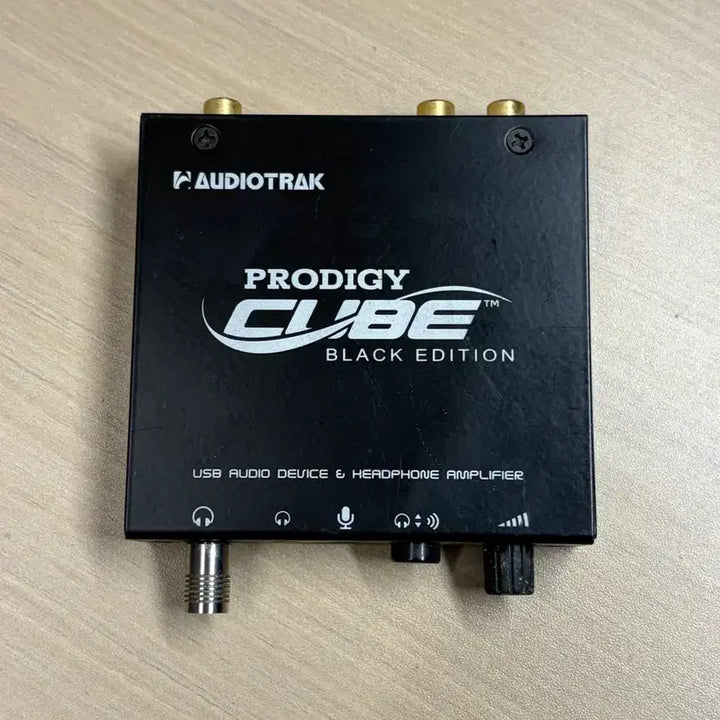 [BUNJANG] AudioTrak Prodigy Cube Black Edition USB Audio Interface Headphone Amplifier / AudioTrak Prodigy Cube Black Edition