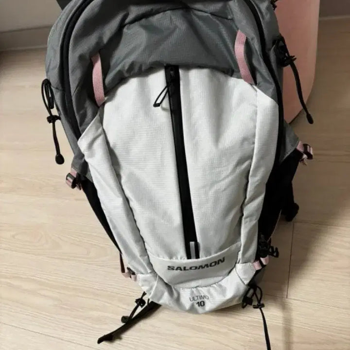[BUNJANG] Salomon Ultimo Backpack Light Grey / 살로몬 울티모 라이트그레이
