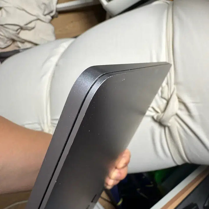 [BUNJANG] Apple MacBook Pro 16-inch 2019 (i7, 16GB RAM, 512GB SSD) / 맥북프로 2019 16인치(i7, 16gb, 512ssd)