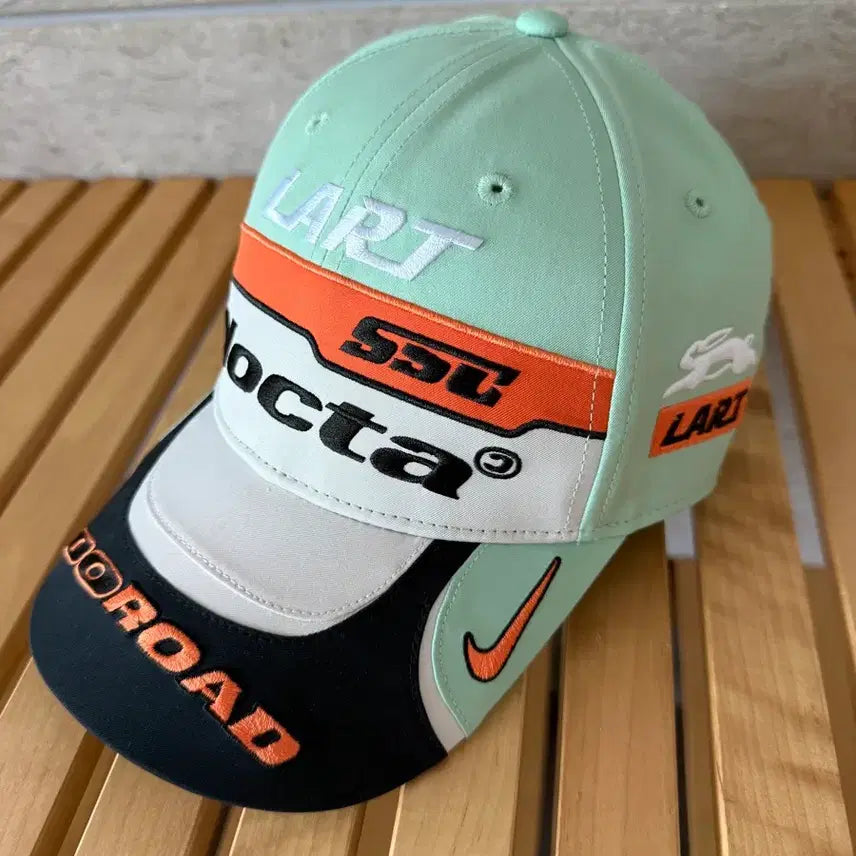 [BUNJANG] Nike x NOCTA x KADER KINSEY DRx Hat Enamel Green S/M / 나이키 x 녹타 x 카아르데로또모빌 Drx 햇 에나멜그린 S/M