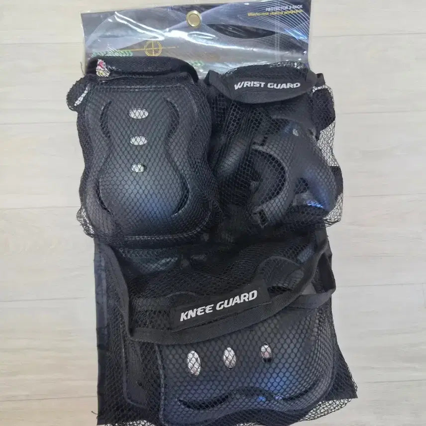[BUNJANG] Adult Inline Skating Protective Gear Set - Knee, Elbow, Wrist / 인라인 보호대 성인용.자전거 보호대.무릎 팔꿈치 손목