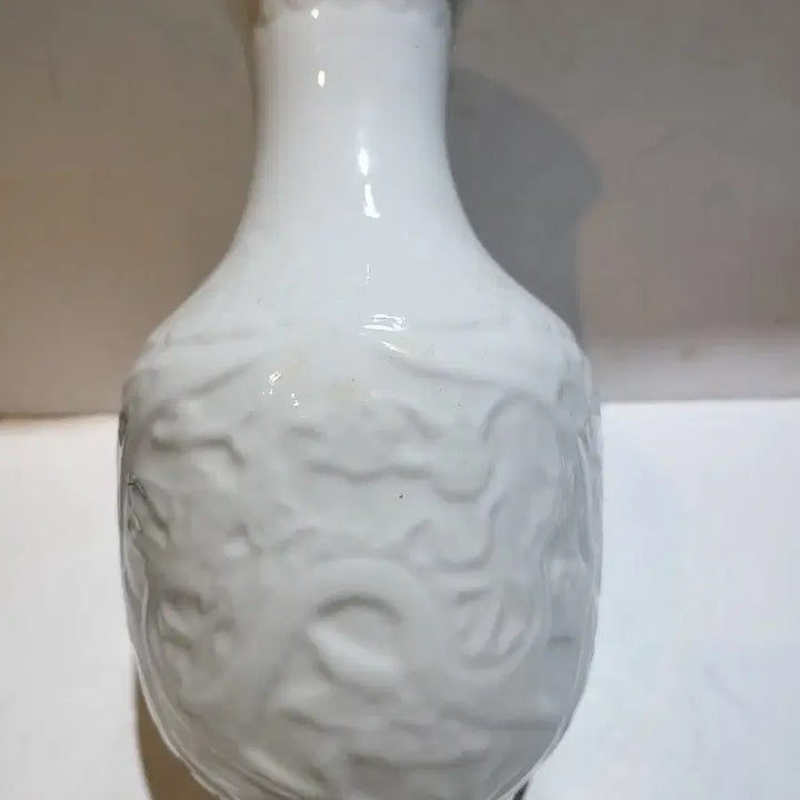[BUNJANG] Chinese Celadon Porcelain Vase with Dragon Motif / 중국도자기 첨백유