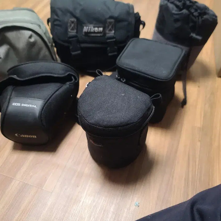 [SOLD OUT] 카메라 렌즈  파우치 캐논 니콘