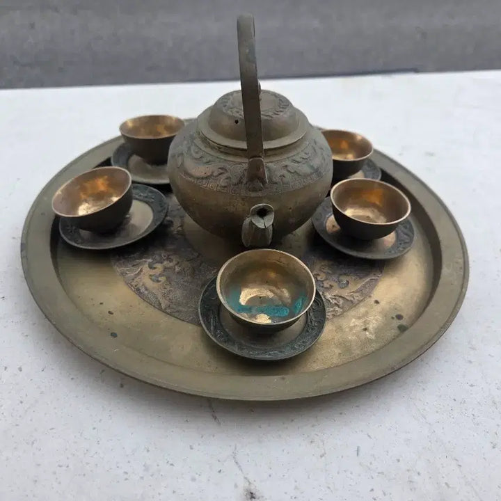 [BUNJANG] Brass Yugi Teapot, Cups, and Tray Set / 황동 유기 주전자 잔 쟁반세트