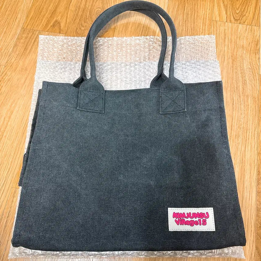 [BUNJANG] Kim Junsu Village Shopper Bag (Includes Inner Bag) / 김준수 빌리지 md 쇼퍼백 (이너백 포함)