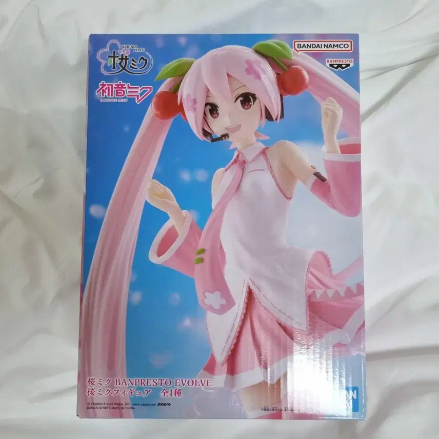 [BUNJANG] Banpresto EVOLVE Sakura Miku Figure / 미개봉 반프레스토 EVOLVE 사쿠라 미쿠 피규어 하츠네미쿠