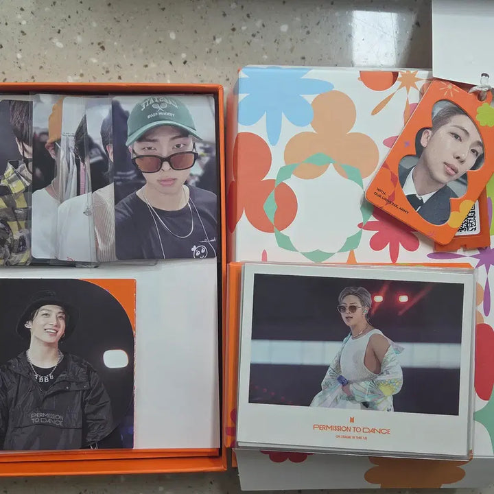 [BUNJANG] BTS PERMISSION TO DANCE Concert Digital Code Set (Photo Charm: RM) / [풀셋] BTS 방탄소년단 퍼투댄 콘서트 디코(포토참: 남준) 판매해요