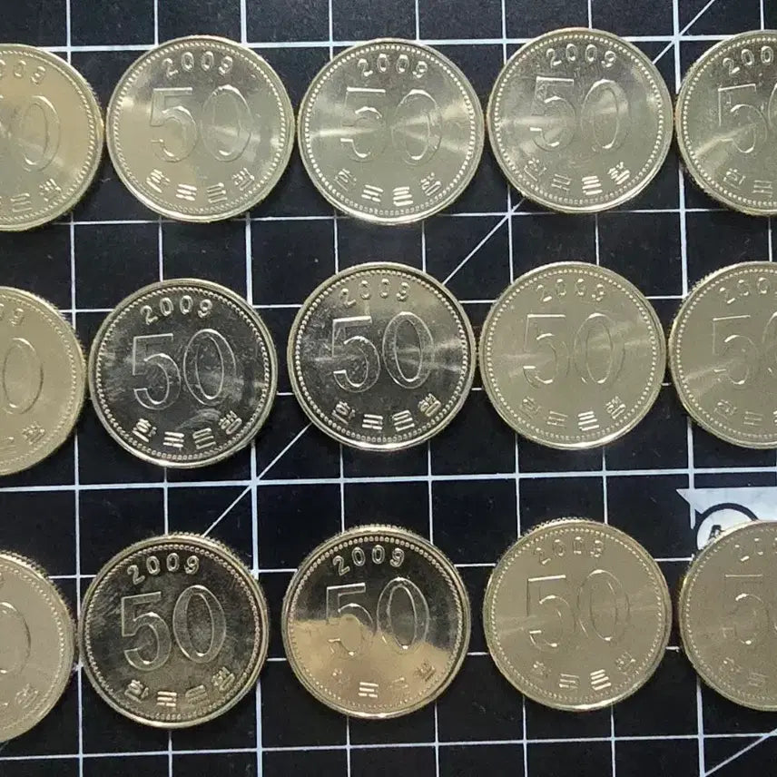 [BUNJANG] 2009 50 Won Coin Rolls - 15 Units / 2009년 50주 롤 해체분 15개