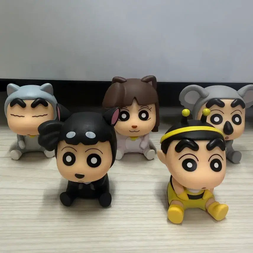 [BUNJANG] Crayon Shin-chan Animal Figure 10-Piece Set (Unsealed) / 짱구 동물 피규어 10개 세트 (개봉)