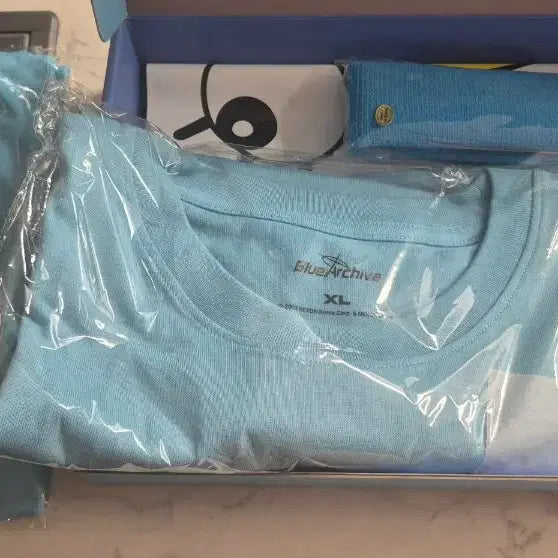 [BUNJANG] Blue Archive "Kivotos Run" Set T-Shirt and Towel / 블루 아카이브 키보토스 런 세트 xl 메달 x배번호 x