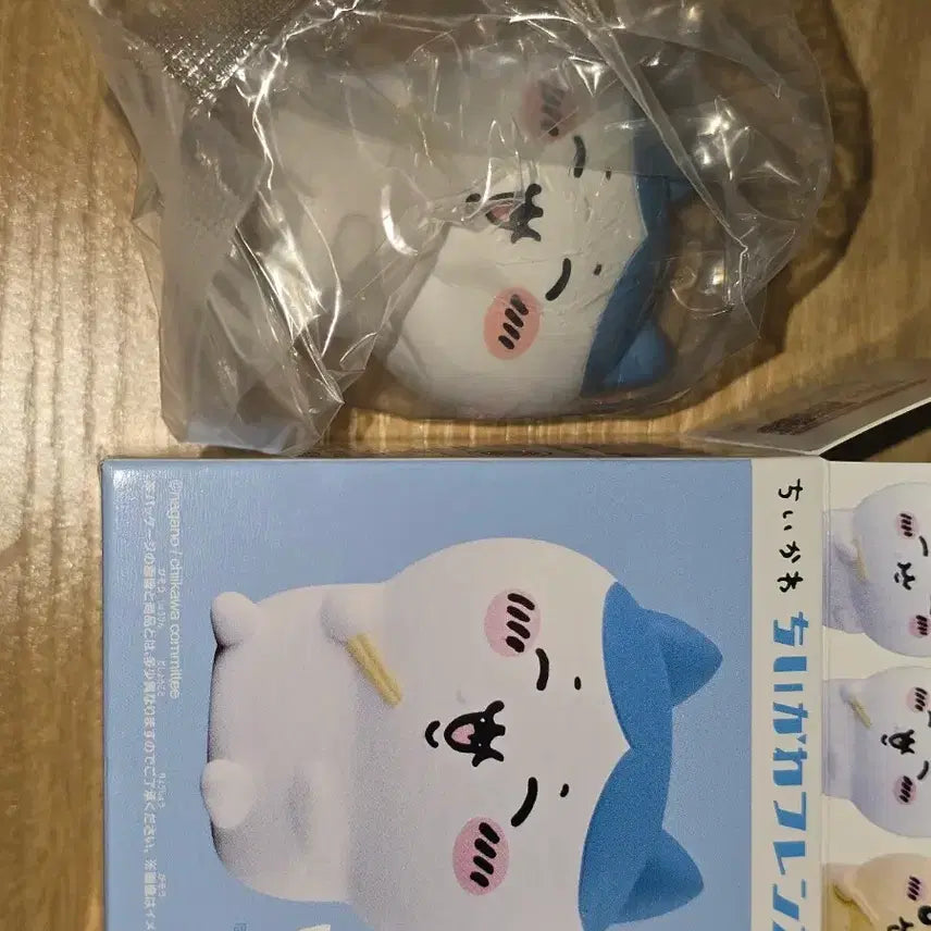 [BUNJANG] Chiikawa Hachiware Figure / 치이카와 하치와레 피규어