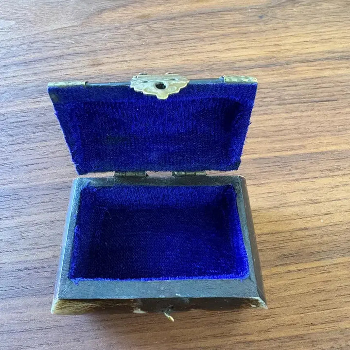 [BUNJANG] Vintage 1960s Ivory Elephant Trinket Box / 빈티지 1960 코끼리 상아 트링킷