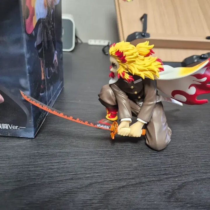 [BUNJANG] Kyojuro Rengoku Noodle Stopper Figure (Battle Mode) - Full Box / (풀박!) 렌고쿠 누들스토퍼 피규어 전투 모드