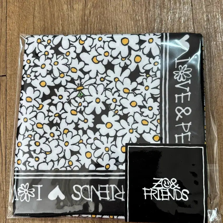 [BUNJANG] Jo &amp; Friends Scarf Sealed / 조앤프렌즈 스카프 미개봉