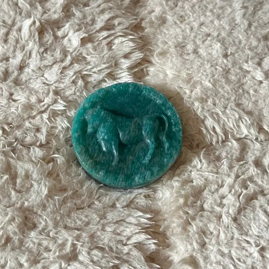 [BUNJANG] Natural Amazonite Ox Carving Stone / 천연원석 아마조나이트 황소 카빙 원석