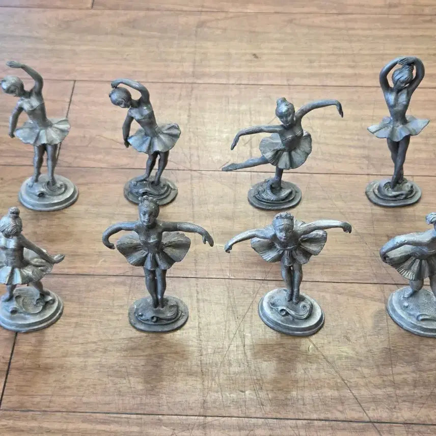 [BUNJANG] Set of 8 Pewter Ballerina Figurines / 주석 발레리나 조각상 8개