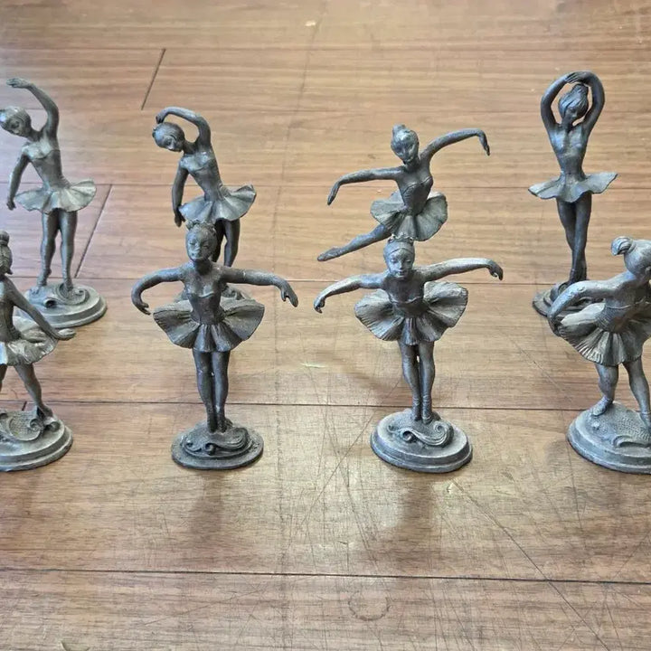 [BUNJANG] Set of 8 Pewter Ballerina Figurines / 주석 발레리나 조각상 8개