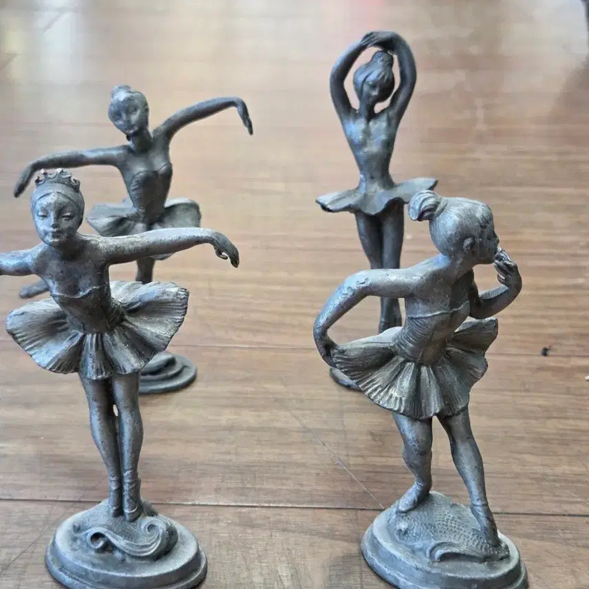 [BUNJANG] Set of 8 Pewter Ballerina Figurines / 주석 발레리나 조각상 8개