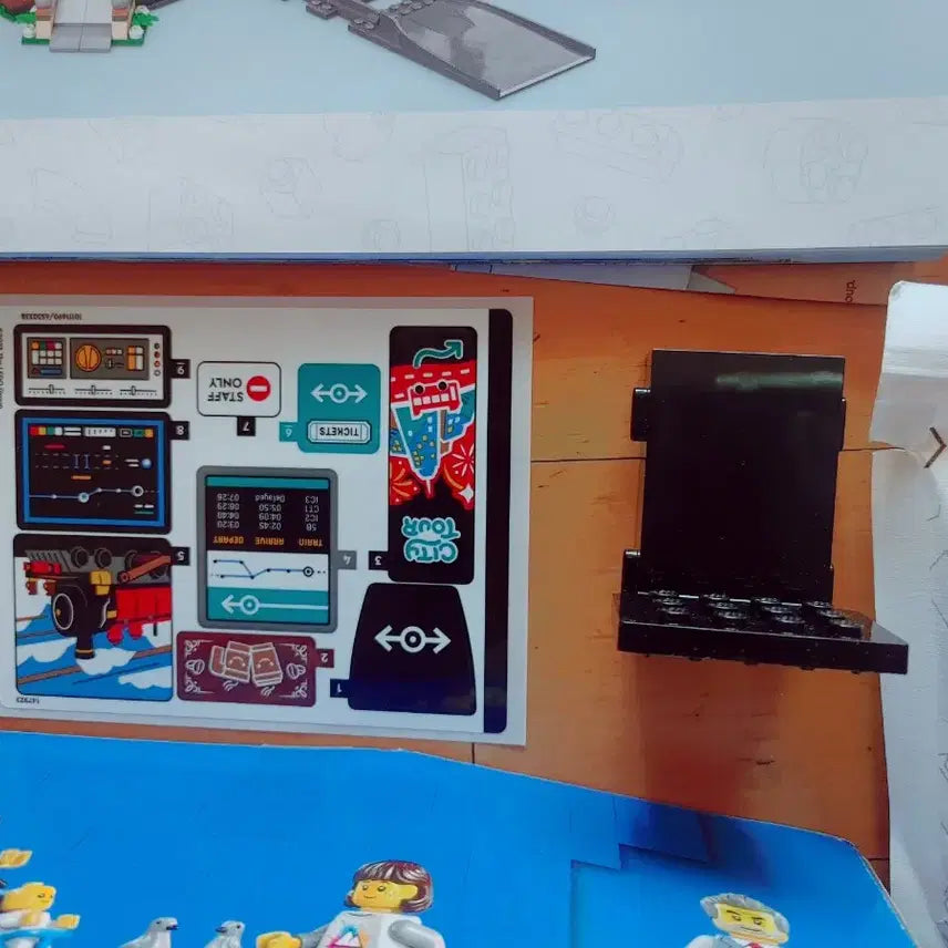 [BUNJANG] LEGO 60469 Railway Station Building Set / *박스개봉*(정품) 레고 60469 기차역 팝니다