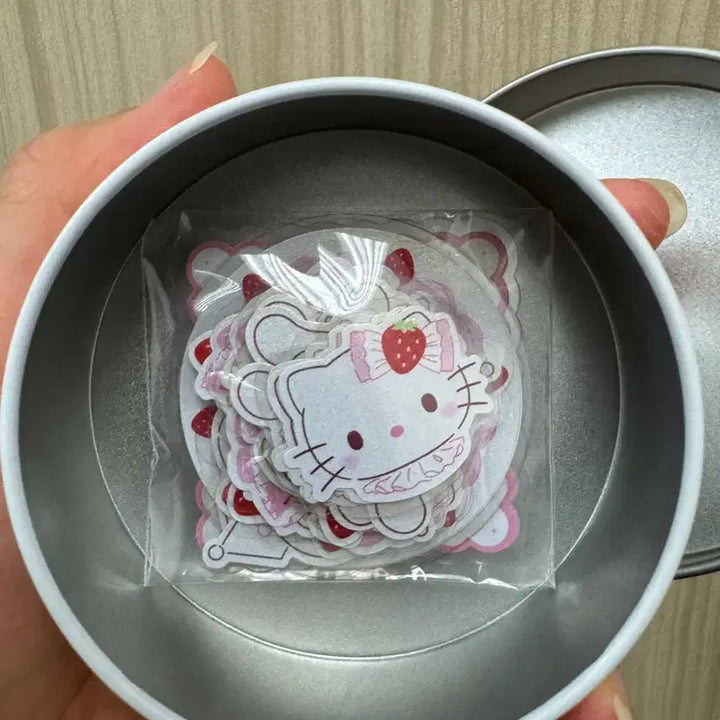 [BUNJANG] Sanrio Hello Kitty Shortcake Tin Case Sticker Set / 일본정품 산리오  헬로키티 쇼트케이크 틴케 스티커 세트