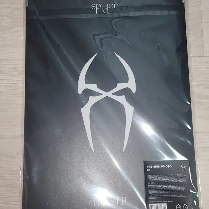 [BUNJANG] SEVENTEEN Hoshi Spider Premium Photo / spider 호시 프리미엄 포토