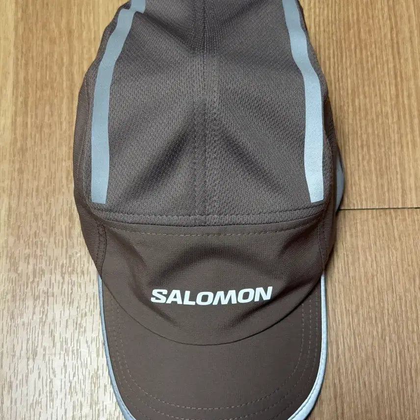 [SOLD OUT] 살로몬 쉐이크아웃 스텔라 7패널 캡 LC2600700 (F)