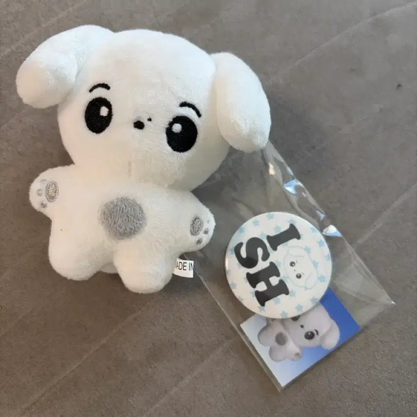 [BUNJANG] JUNG SANG HYUN Doll Bundle Set with Badge and Photo Cards / 땅멍이 정상현 인형 팝니다