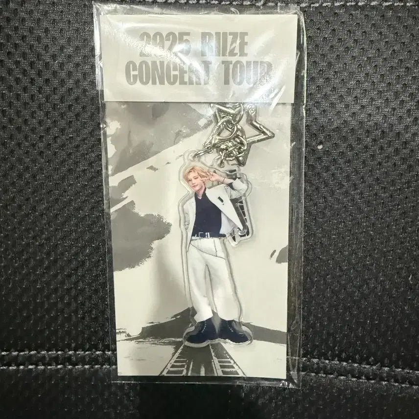 [BUNJANG] RIIZE 2025 Concert Tour Shotaro Goods Keychain / 2025 RIIZE CONCERT TOUR 라이즈 굿즈 키링 쇼타로