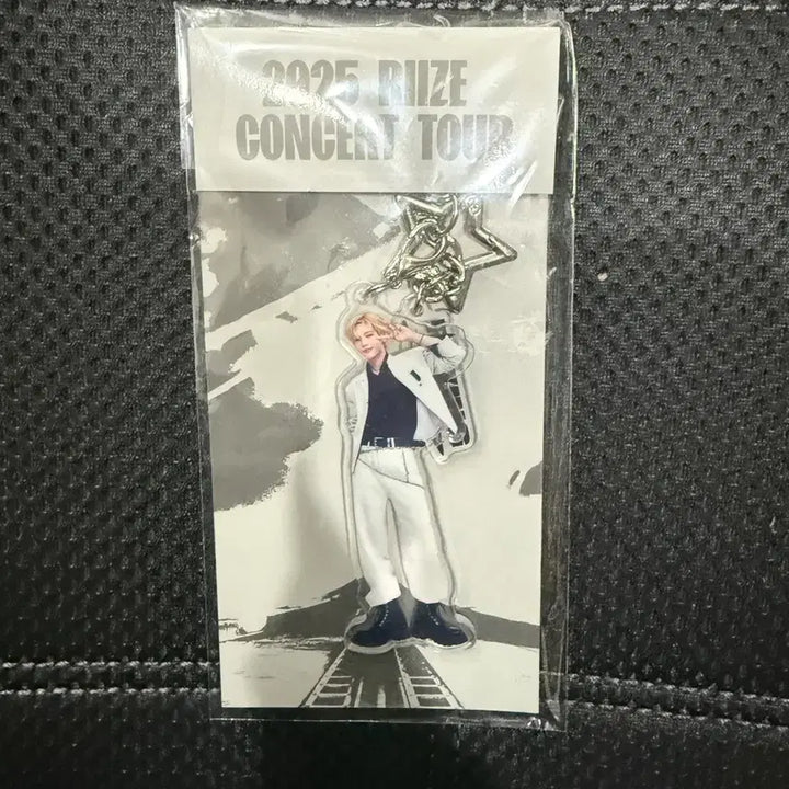 [BUNJANG] RIIZE 2025 Concert Tour Shotaro Goods Keychain / 2025 RIIZE CONCERT TOUR 라이즈 굿즈 키링 쇼타로
