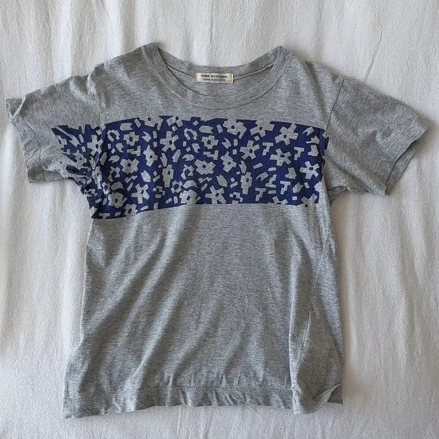 [SOLD OUT] COMME des GARCONS print T-Shirt