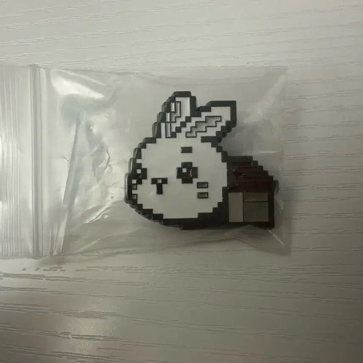 [BUNJANG] MapleStory Rabbit Pet Badge Maple Pop-up Lotte World / 메이플스토리 펫 뱃지 토끼 메이플 팝업 잠실 롯데월드