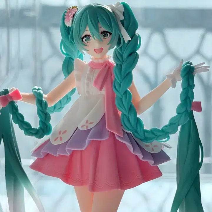 [BUNJANG] Mint Condition (Sealed) Wonderland Rapunzel Hatsune Miku Prize Figure / (미개봉) 라푼젤 미쿠 피규어