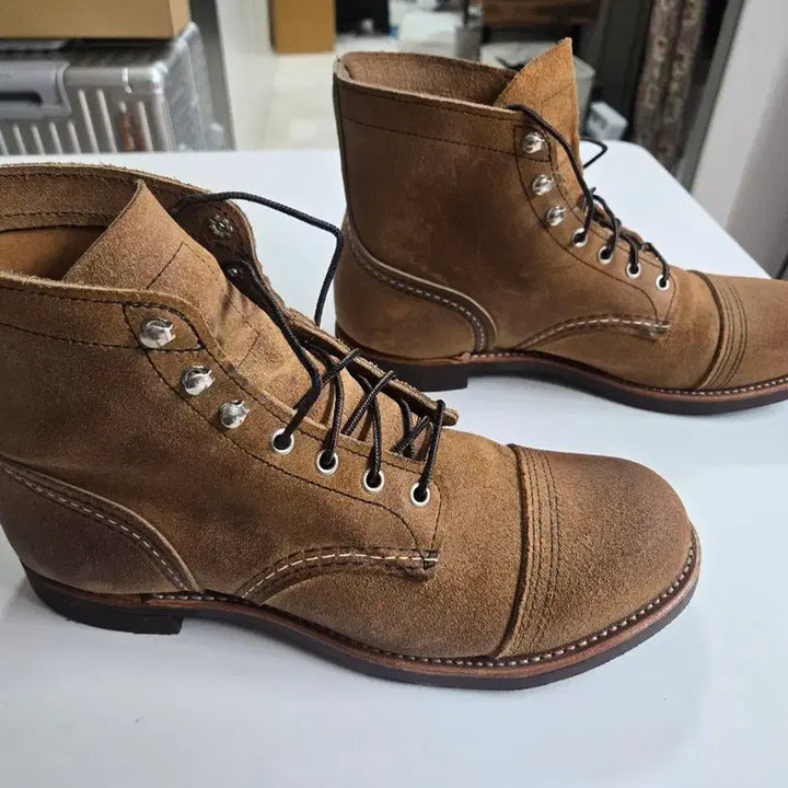 [BUNJANG] Red Wing Shoes Iron Ranger 8083 Hawthorne Muleskinner Leather Boots / (새상품) 아이언레인저 8083  호손 뮬스키너 275 사이즈