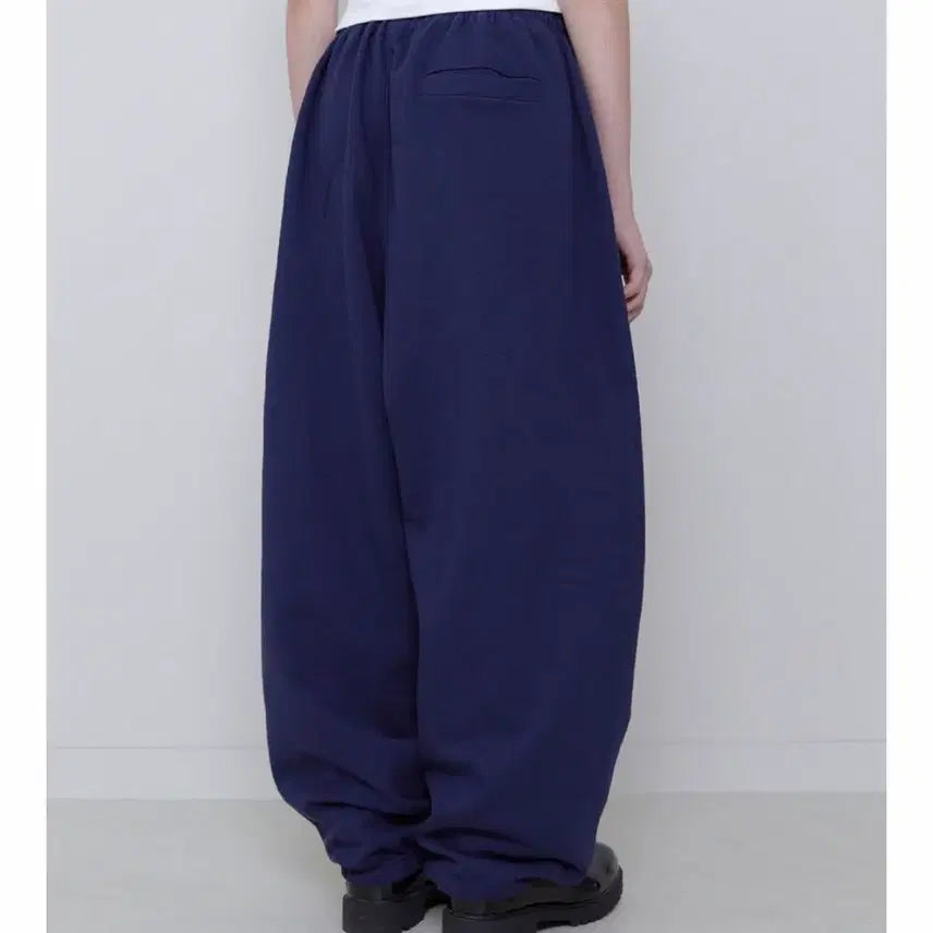 [BUNJANG] Rtreverclub Cut Out Training Jogger Pants / 무신사 리트리버클럽 컷 아웃 트레이닝 조거 팬츠 스웻팬츠