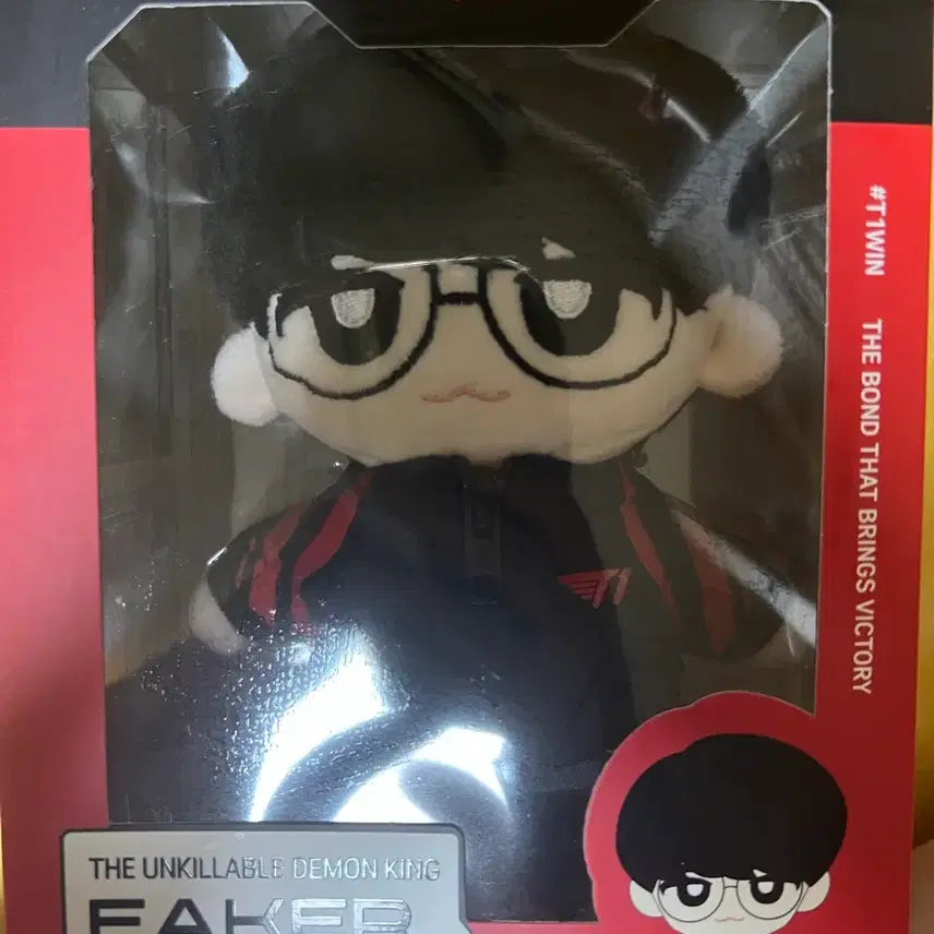 [BUNJANG] T1 Faker 2024 Plush Doll with Photocard / 2024 T1 페이커 Faker 인형