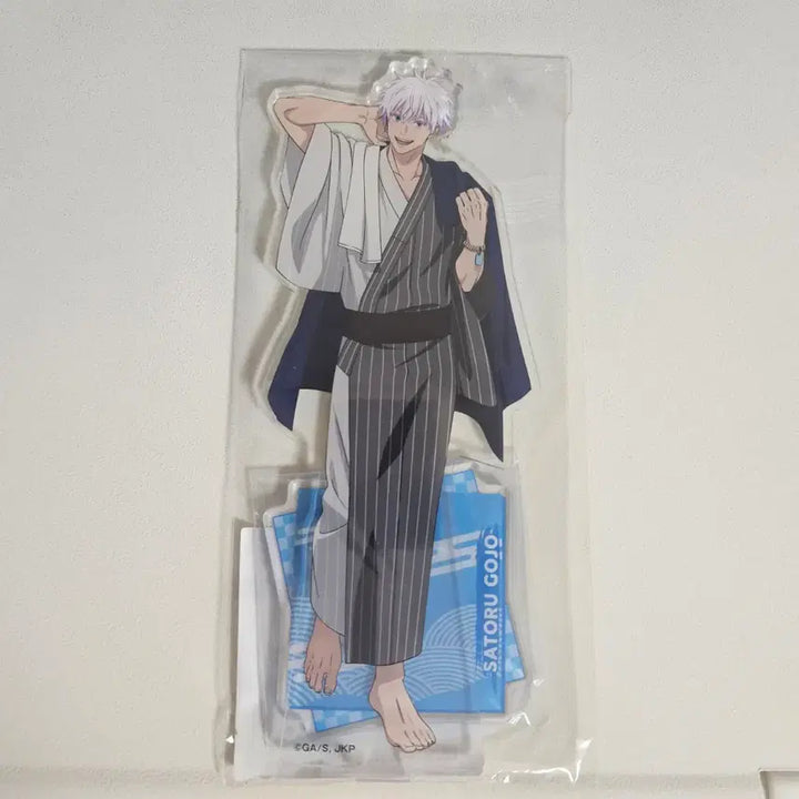 [BUNJANG] Gojo Satoru Gokurakutan Rakuspa Acrylic Stand / 고죠 사토루 극락탕 라쿠스파 아크릴스탠드