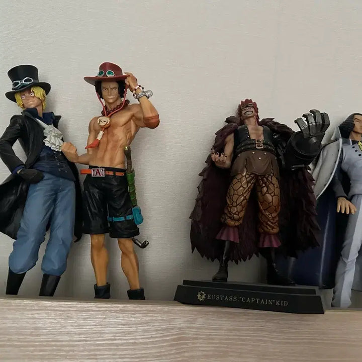 [BUNJANG] One Piece Figure Bundle (Sabo, Ace, Kid, Kuzan) / 원피스 피규어(사보,에이스,키드,쿠잔)