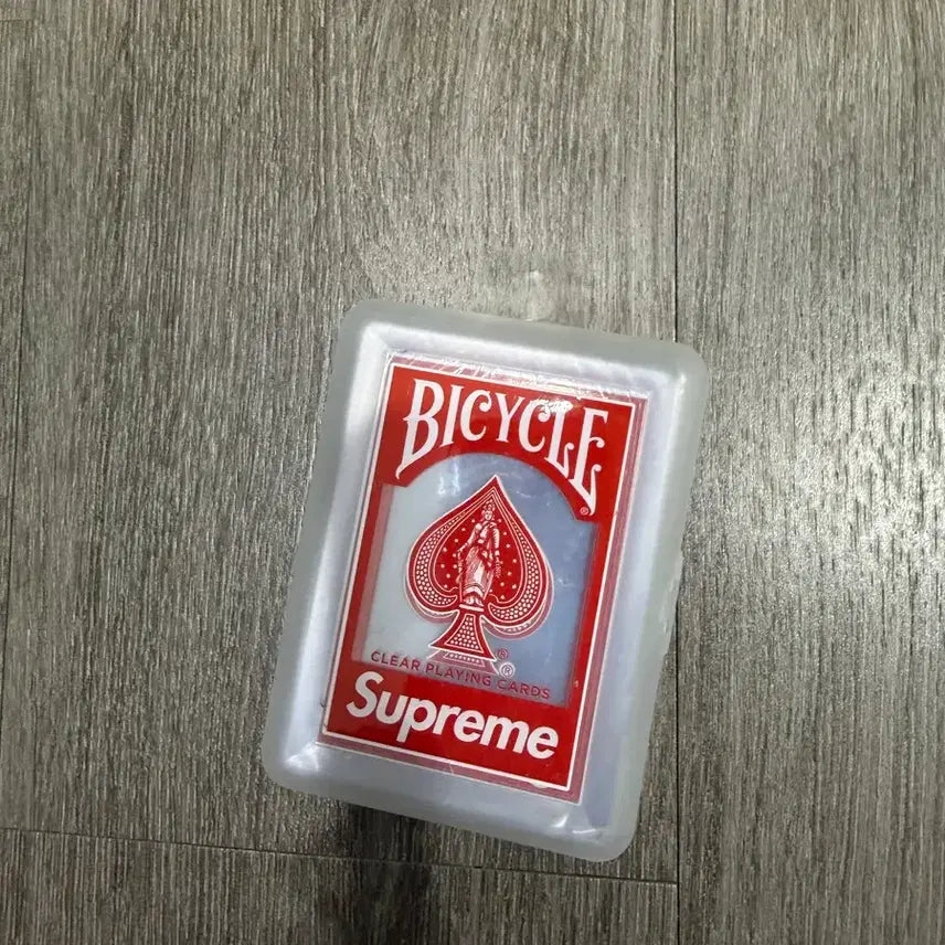 [BUNJANG] Supreme Bicycle Clear Playing Cards 20FW / [OS] 슈프림 바이시클 클리어 플레잉 카드 - 20FW